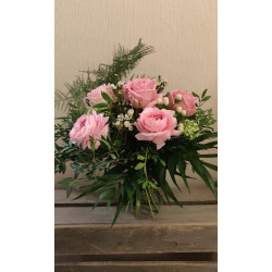 Leinikkiä ja ruusua